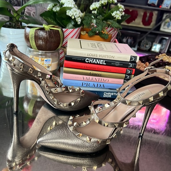 SOLD Valentino ROCKSTUD ANKLE STRAP PUMP 100 MM gold tone - Picture 2 of 14